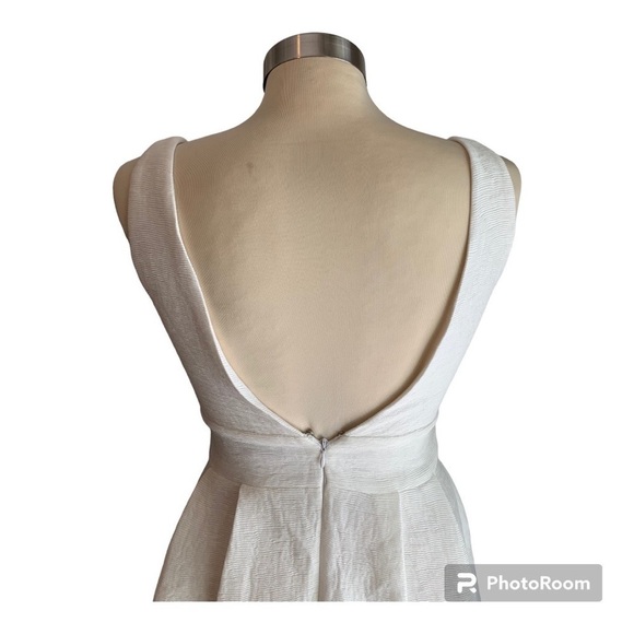 SugarLips Fit and Flare White Sleeveless Dress - Picture 4 of 6